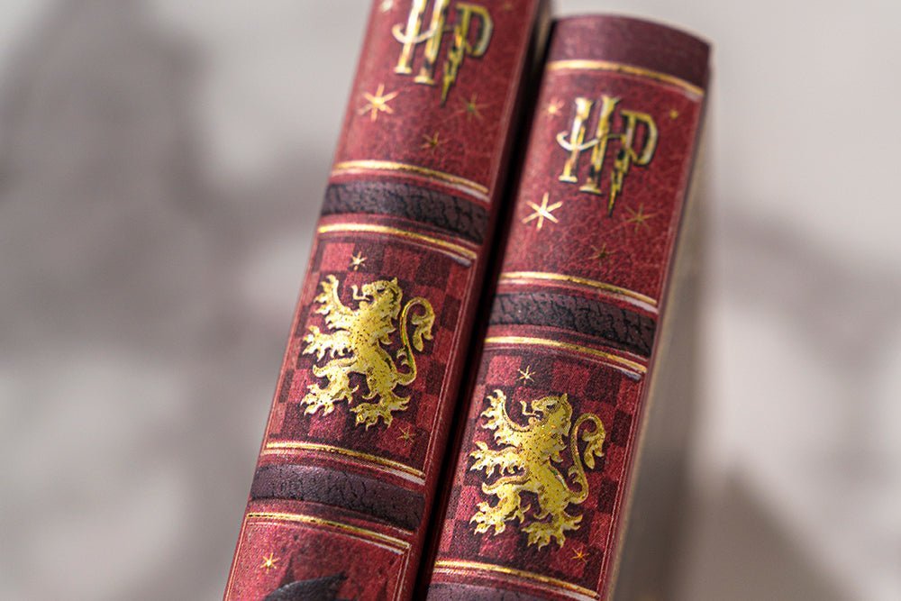 Agenda 2027 PAPERBLANKS Gryffondor - 1 semaine sur 2 pages - Mini - Hardcover - Horizontal - 176p - 9780349720418