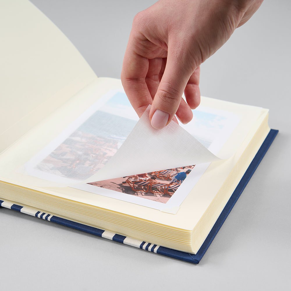 Album photo SEMIKOLON Rayure Edition Classic Medium - 21.6 x 25.5 cm - 80 pages - Marine/Chamois - 4070409002673