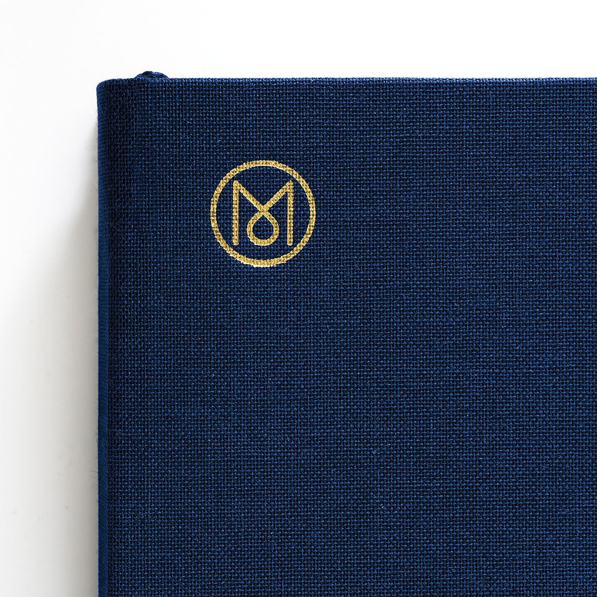 Carnet Monocle by LEUCHTTURM1917 - B6+ - Softcover - Pointillé - Olive -