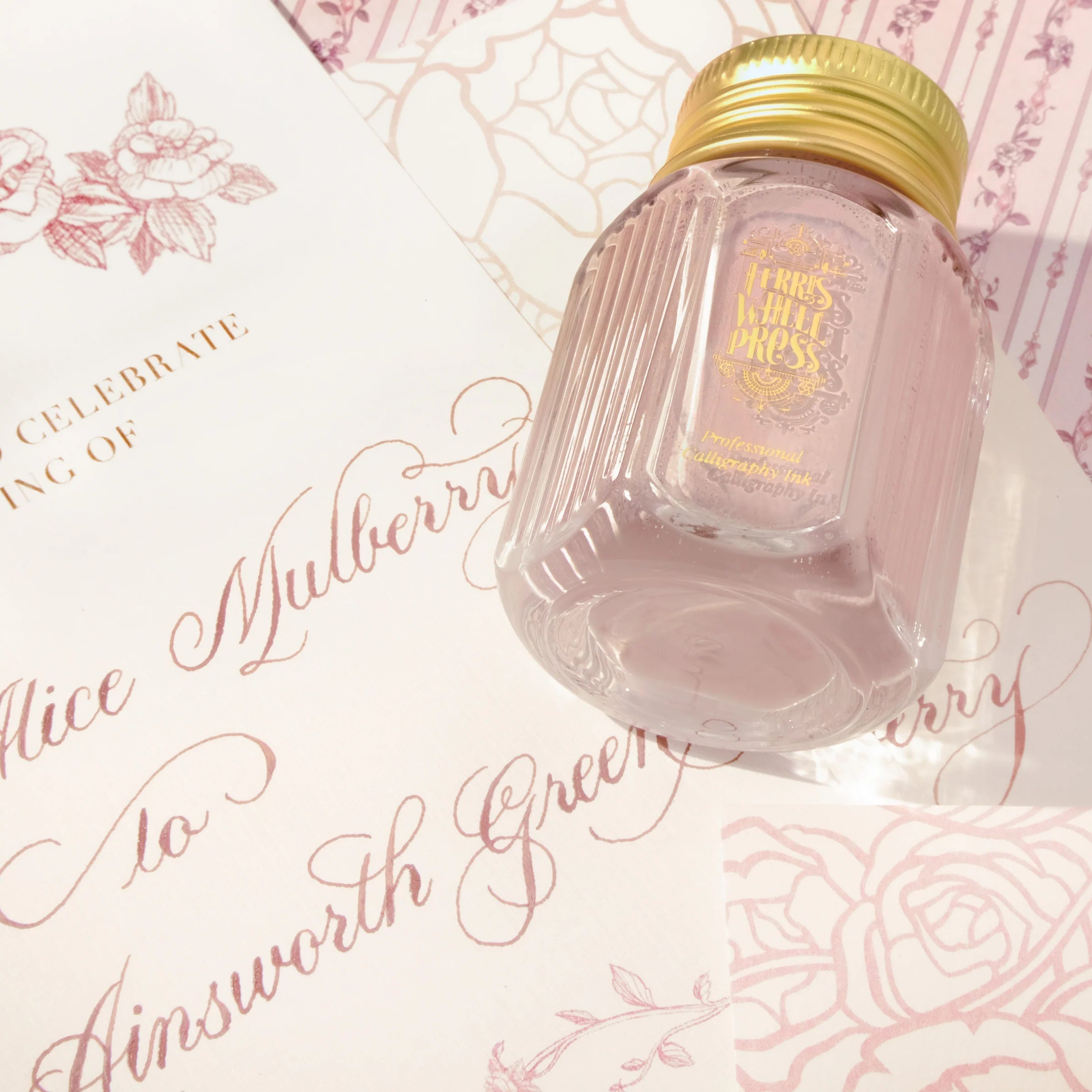 Flacon d'encre FERRIS WHEEL PRESS - Professional Calligraphy Ink - Sweetbriar Rose - 28 ml -
