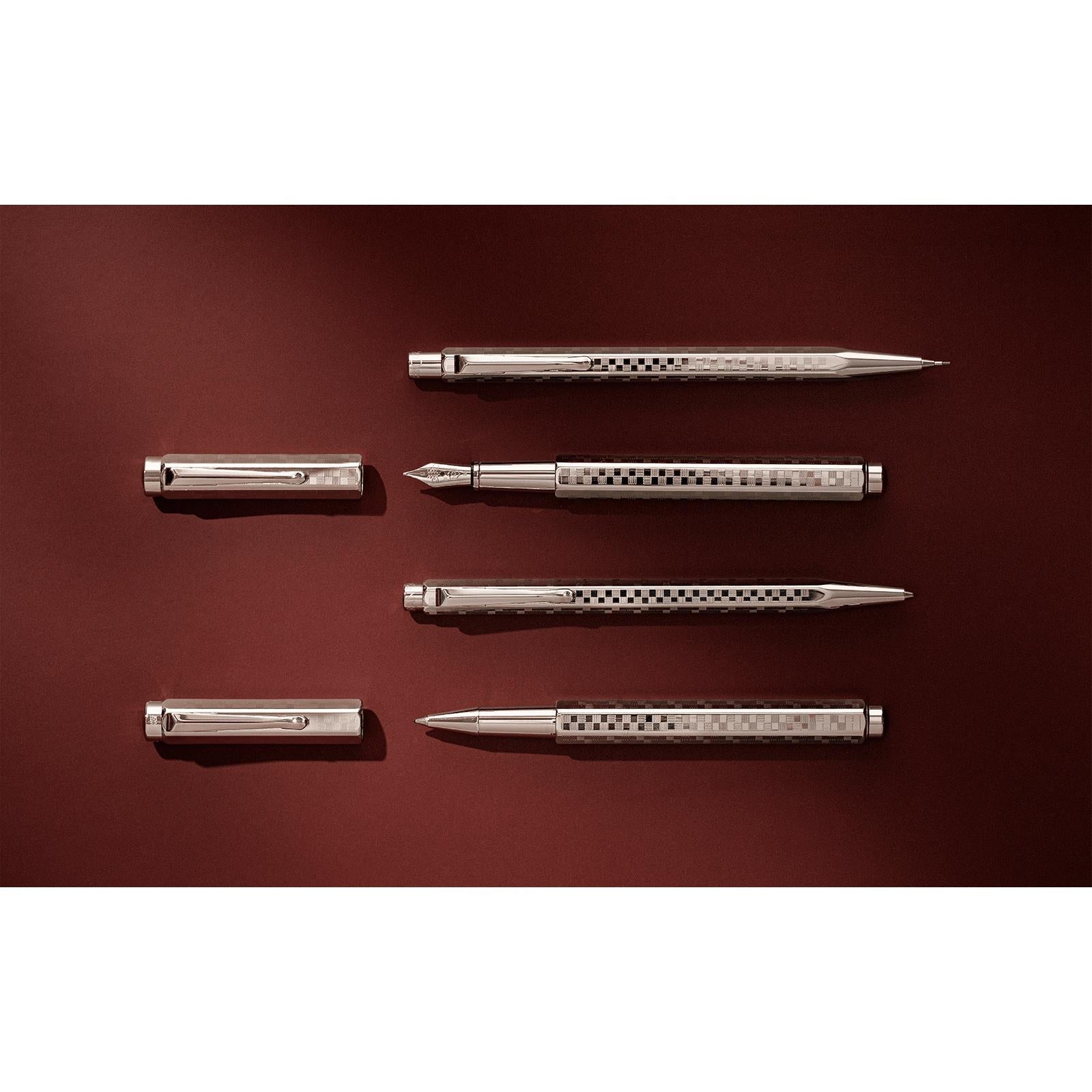 Porte - mine CARAN D'ACHE Ecridor Damier Édition Spéciale - Gris Argenté - 0.7 - 7630002365086