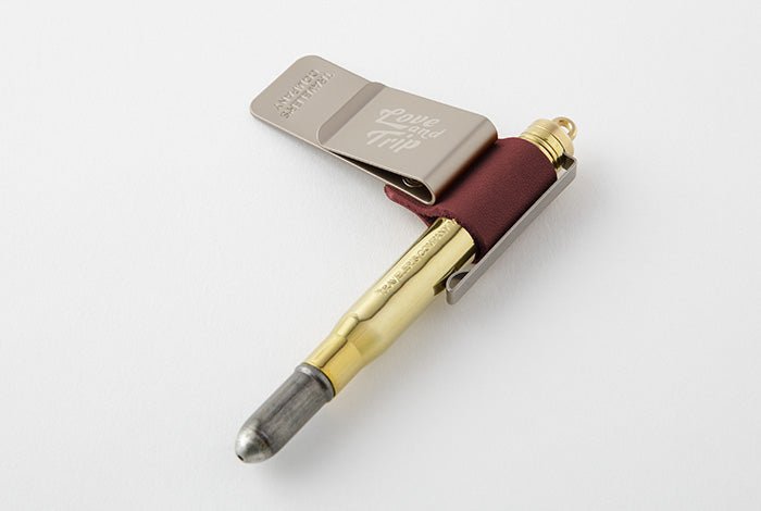 TRAVELER'S notebook LOVE AND TRIP Red - porte - stylo - rouge -