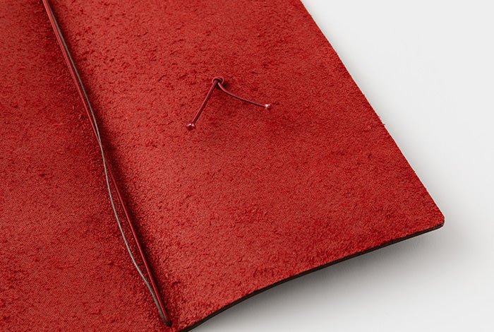 TRAVELER'S notebook LOVE AND TRIP Red - regular size - rouge -