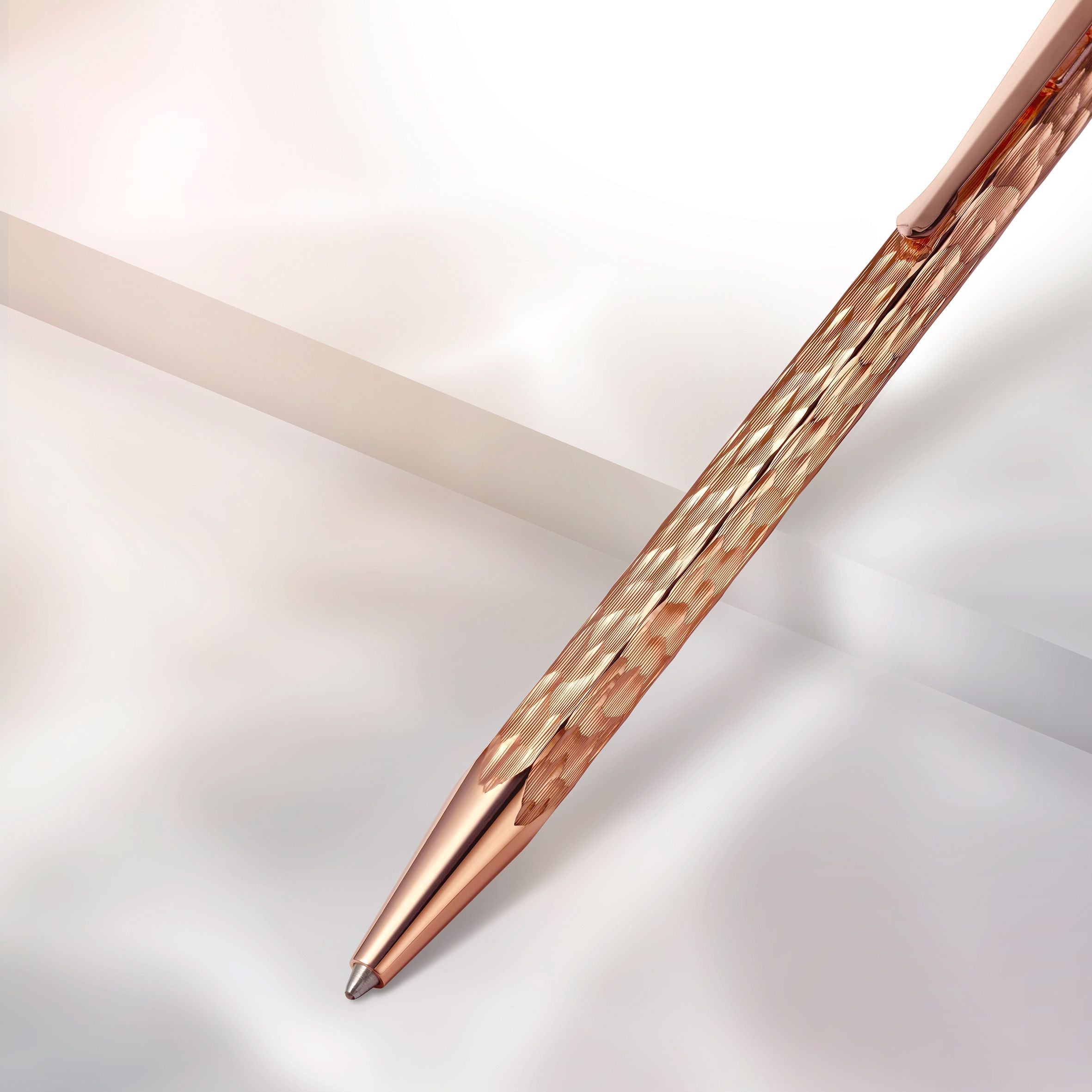 Set stylo bille CARAN D'ACHE Ecridor Venetian Édition Spéciale - Medium (M) - Doré Rose - 7630002353595