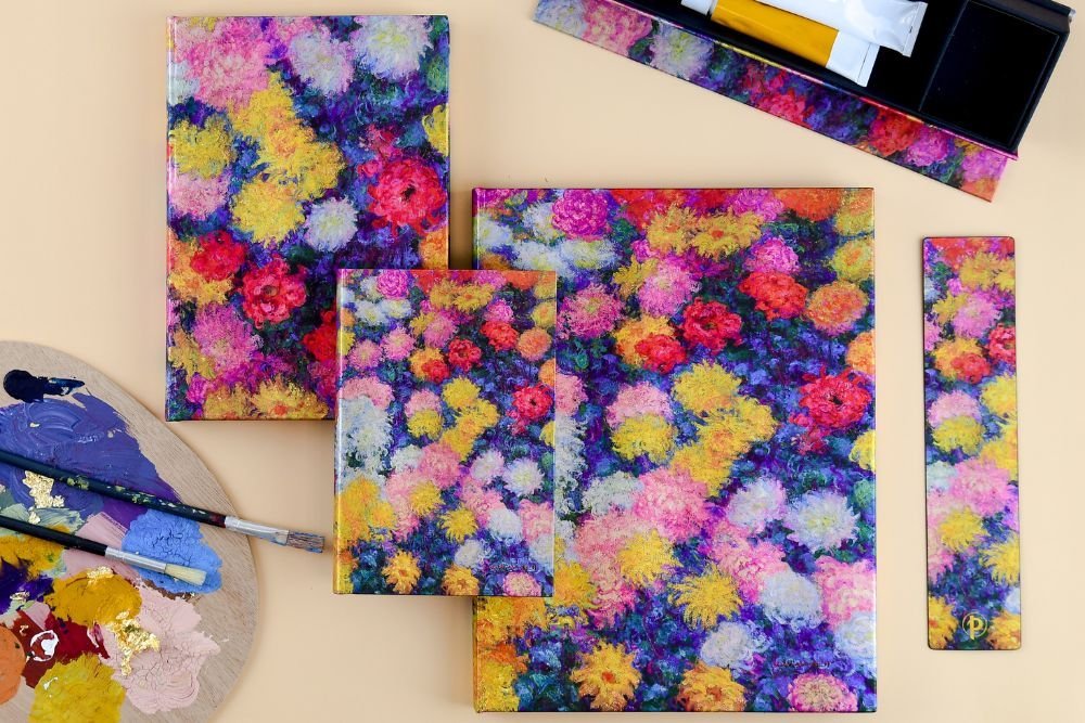 Agenda 2027 PAPERBLANKS Les Chrysanthèmes de Monet - 1 semaine sur 2 pages - Maxi - Hardcover - Horizontal - 176p - 9780349720869