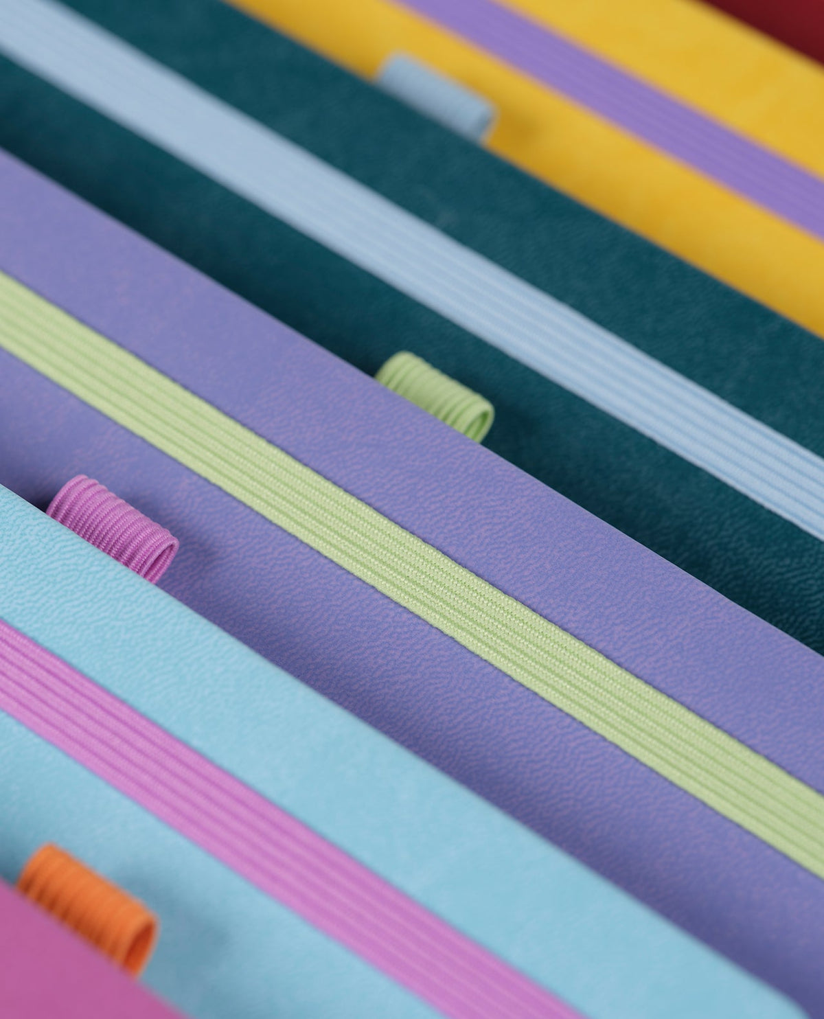 Carnet CASTELLI MILANO Kaleido - 19 x 25 cm - Hardcover - Ligné - Iris - 8056149953884