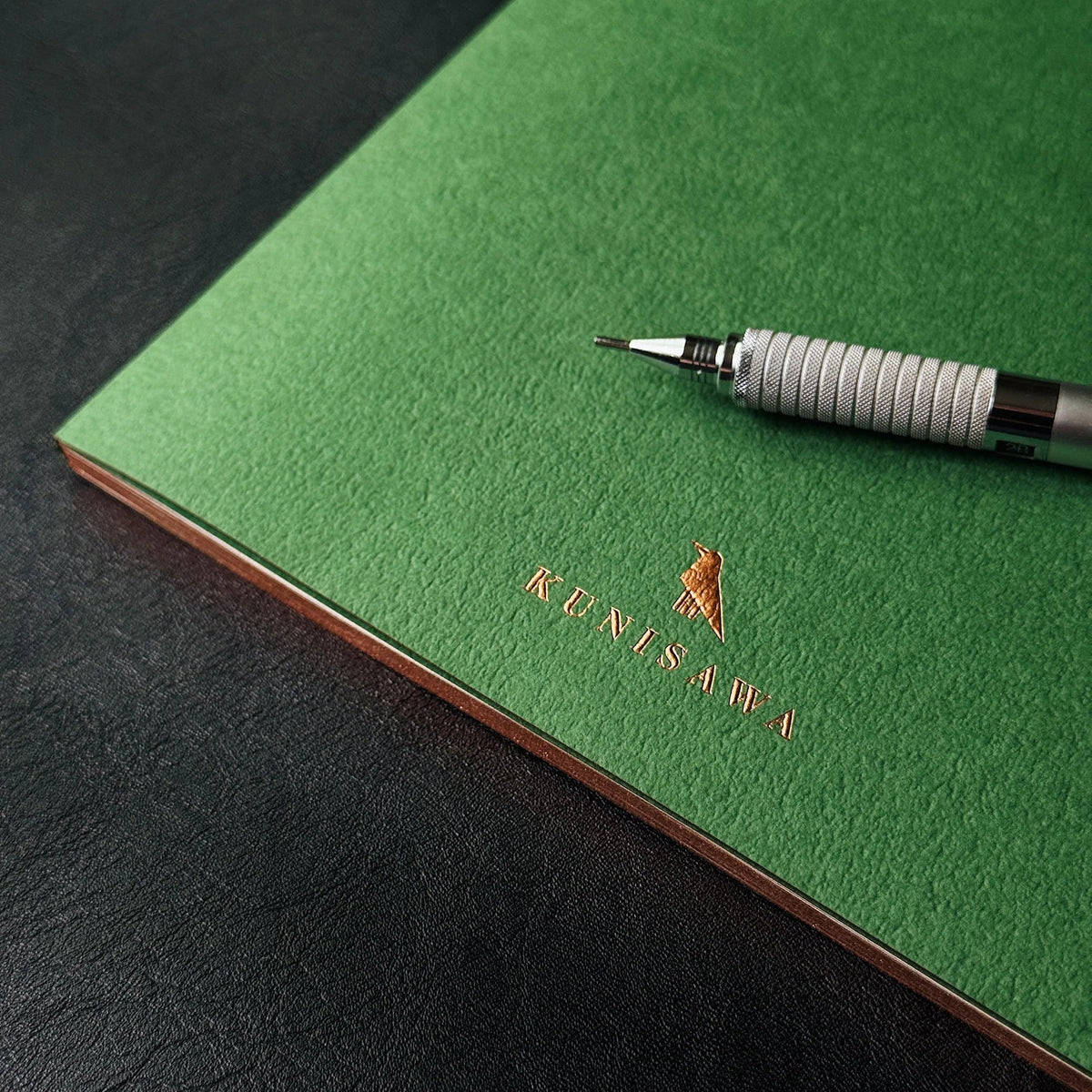 Carnet KUNISAWA Find Slim Note - A5 - Softcover - Quadrillé - Forest Green - 