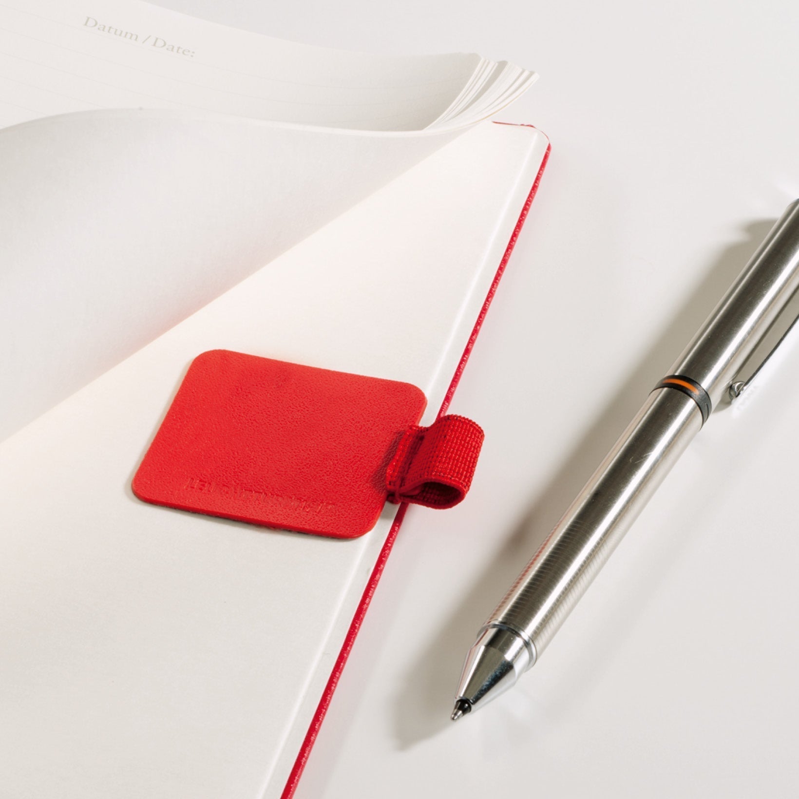 Passant autocollant LEUCHTTURM1917 Pen Loop - Lilac - 