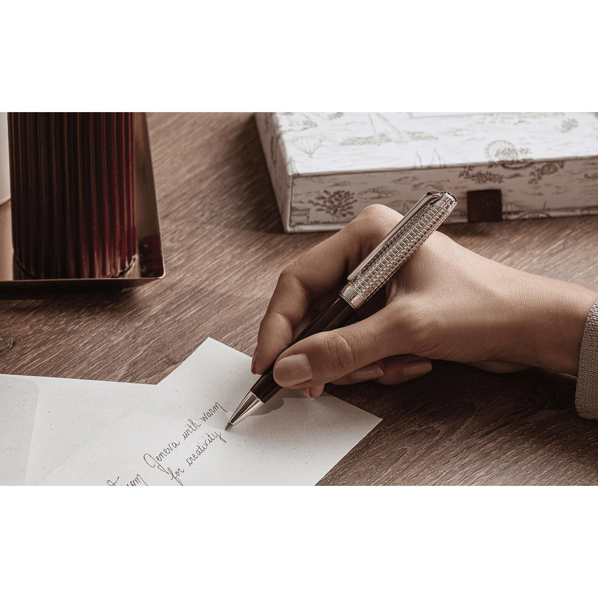 Set stylo bille CARAN D'ACHE Léman Toile de Jouy Geneva Edition - 7630002365796