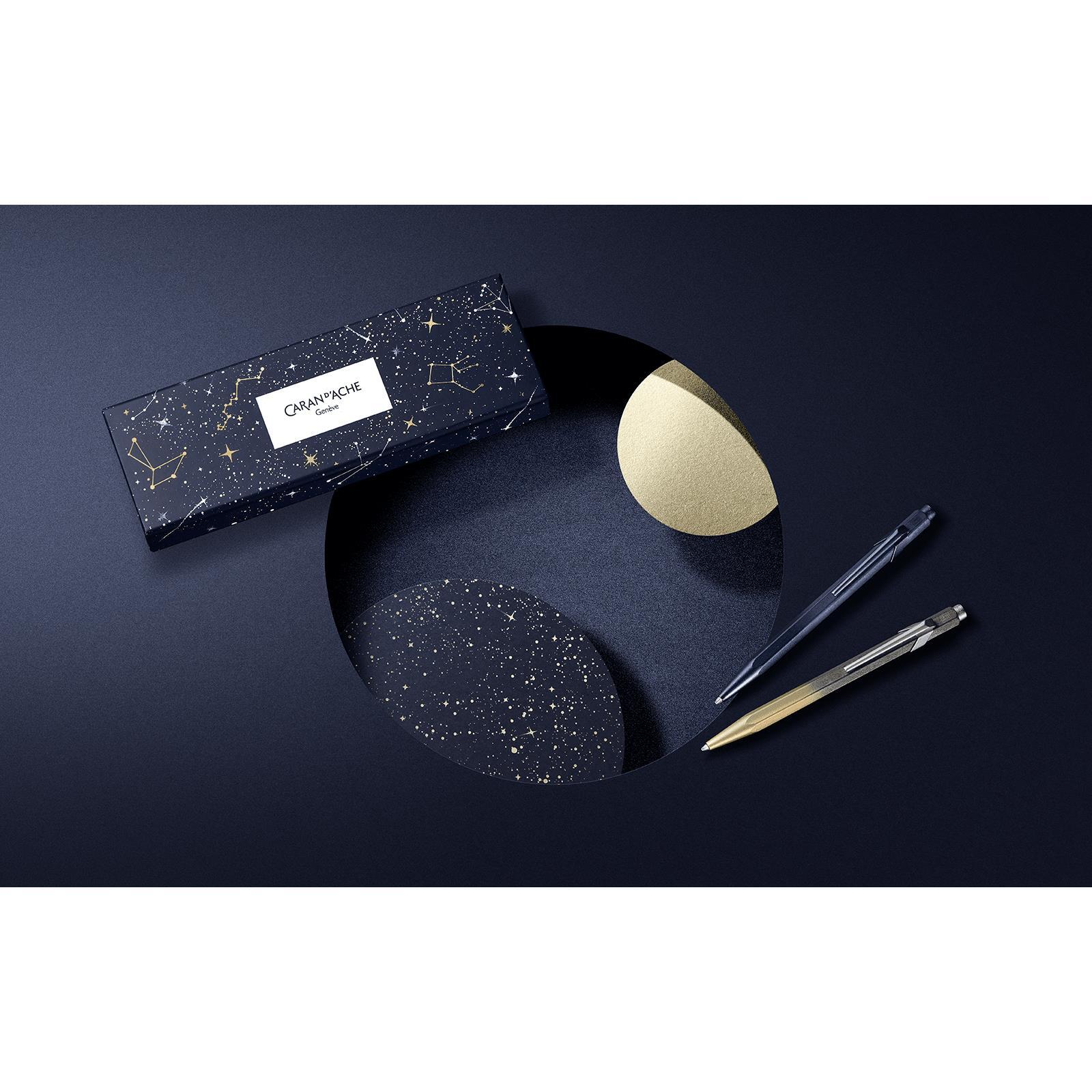 Stylo bille CARAN D'ACHE 849 Cosmic Blue Édition Spéciale - Doré - 7630002355780