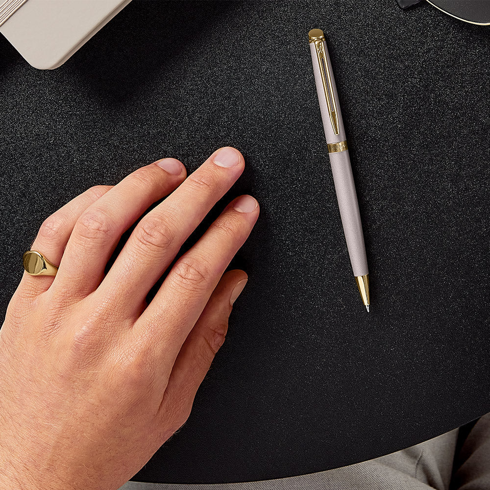 Stylo bille WATERMAN Hémisphère l'Édition Discrète - Gris Métallisé GT - 