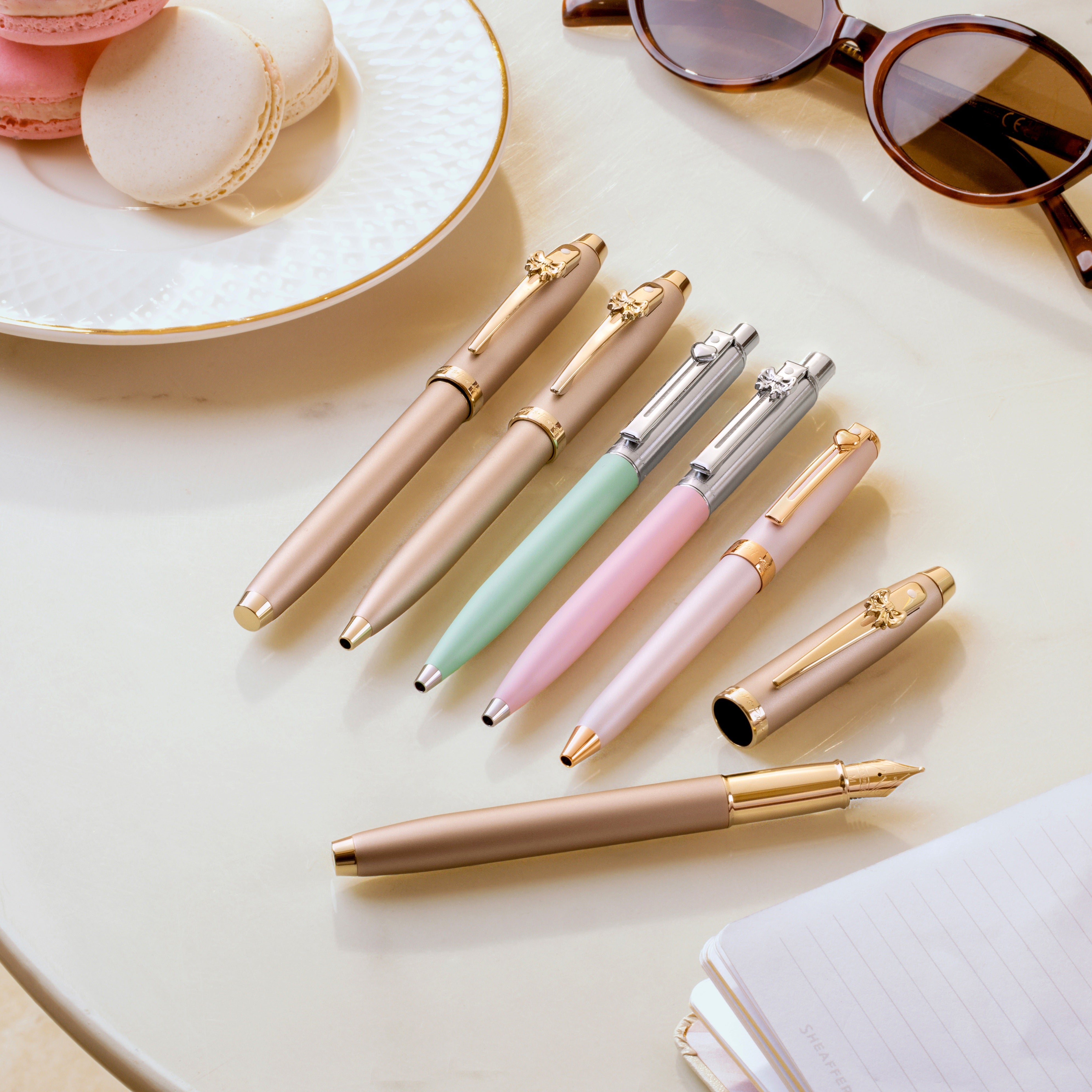 Stylo plume SHEAFFER 100 Emily in Paris - Champagne Gold GT - Fine (F) - 