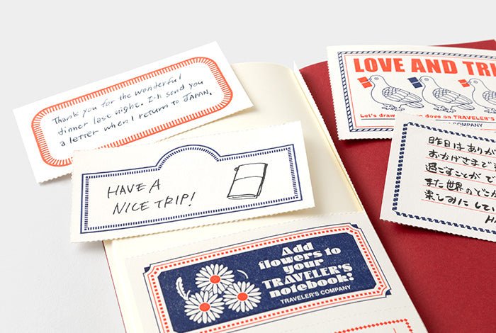 TRAVELER'S notebook LOVE AND TRIP Red - carnet papier crème (regular size) - 