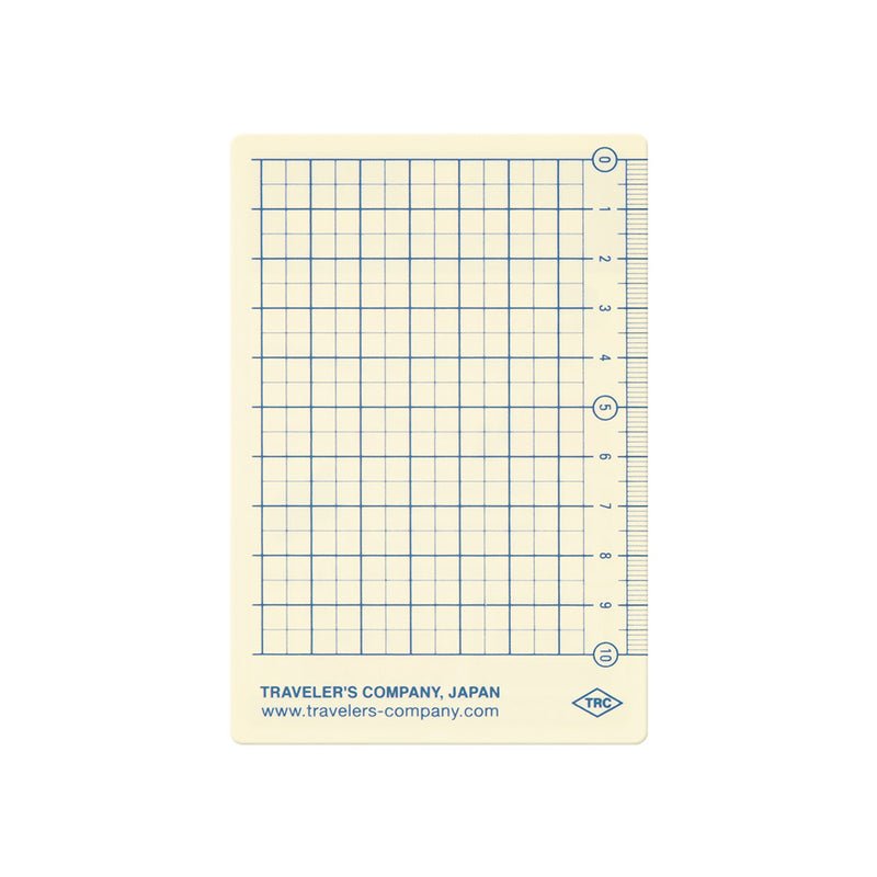 TRAVELER'S notebook - sous - main 2026 (passport size) - 